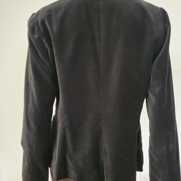 Jacket - Picture 4 of 5